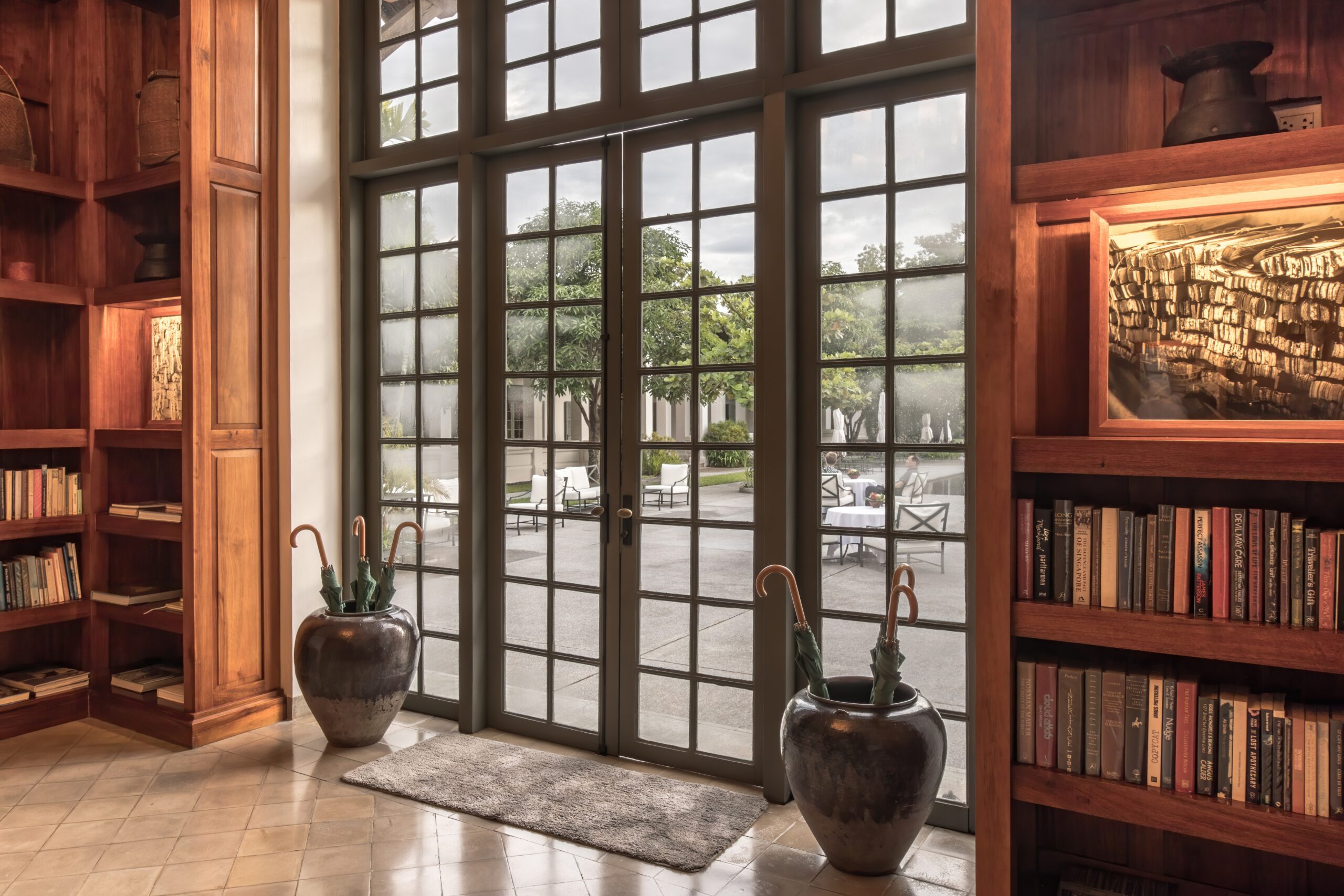10 Rare Materials Defining Modern Luxury Architecture