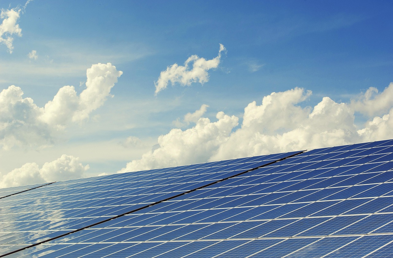 Passive Solar Design (image credits: pixabay)