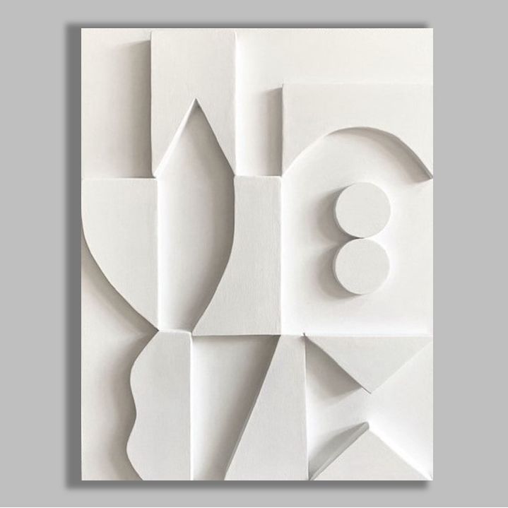 Minimalist Design with Natural Elements (image credits: wikimedia)