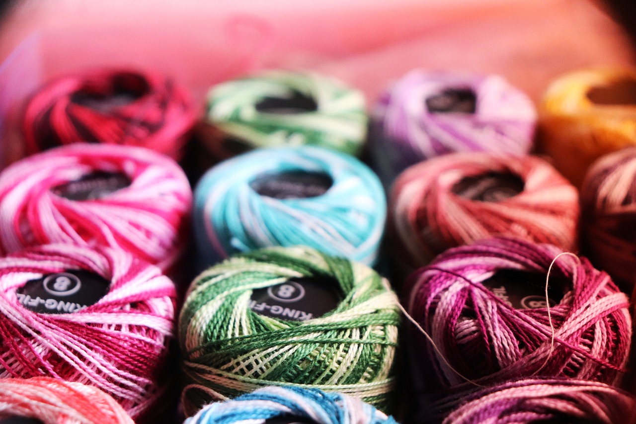 Vintage Textiles and Patterns (image credits: pixabay)