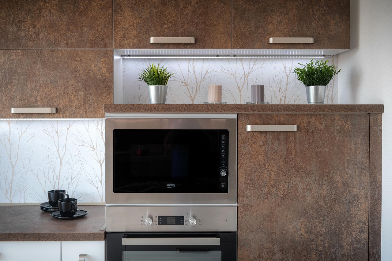 Open Shelving Is About Lifestyle, Not Just Looks (image credits: pixabay)