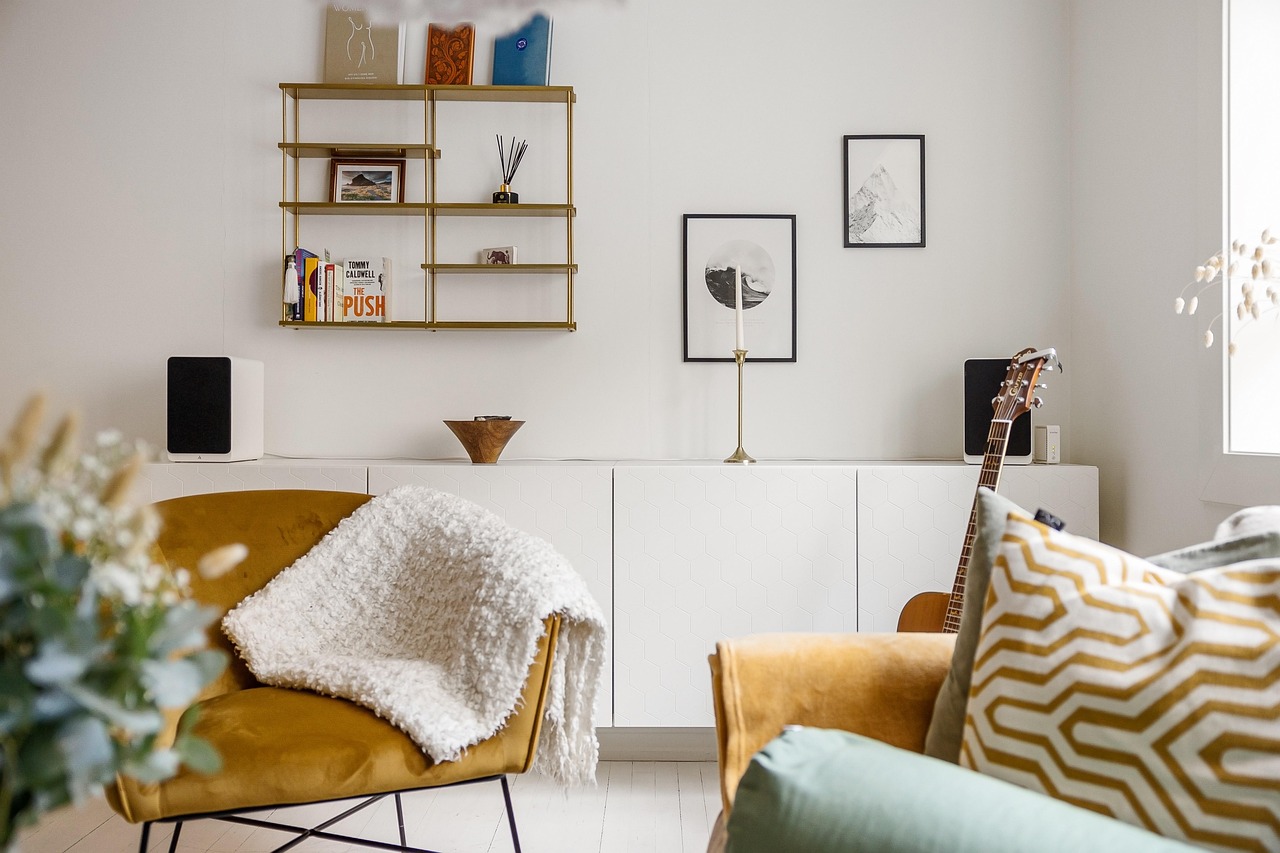Restyle Open Shelving for Fresh Energy (image credits: pixabay)