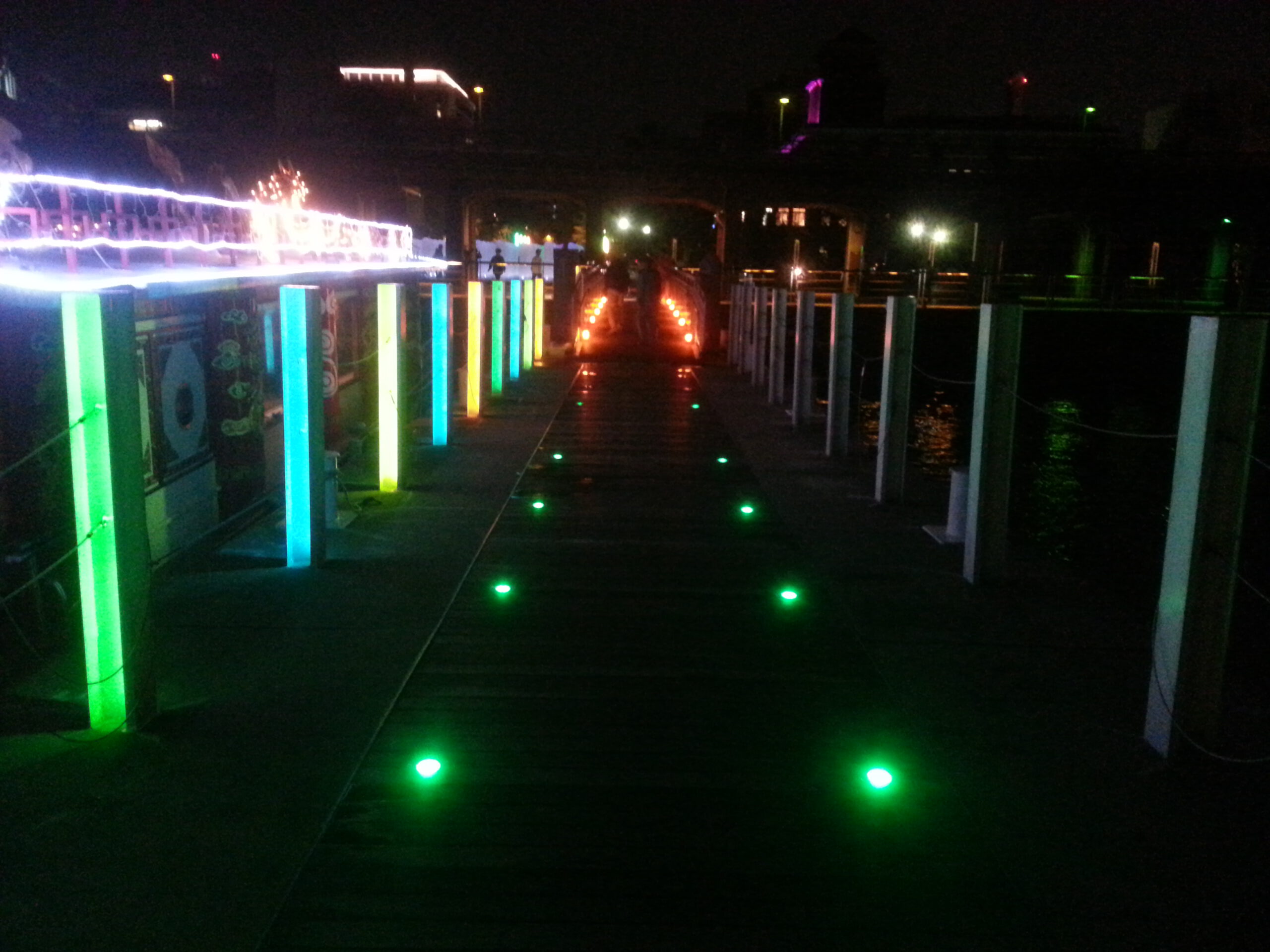 Lighting That Dances to Your Daily Rhythm (image credits: wikimedia)