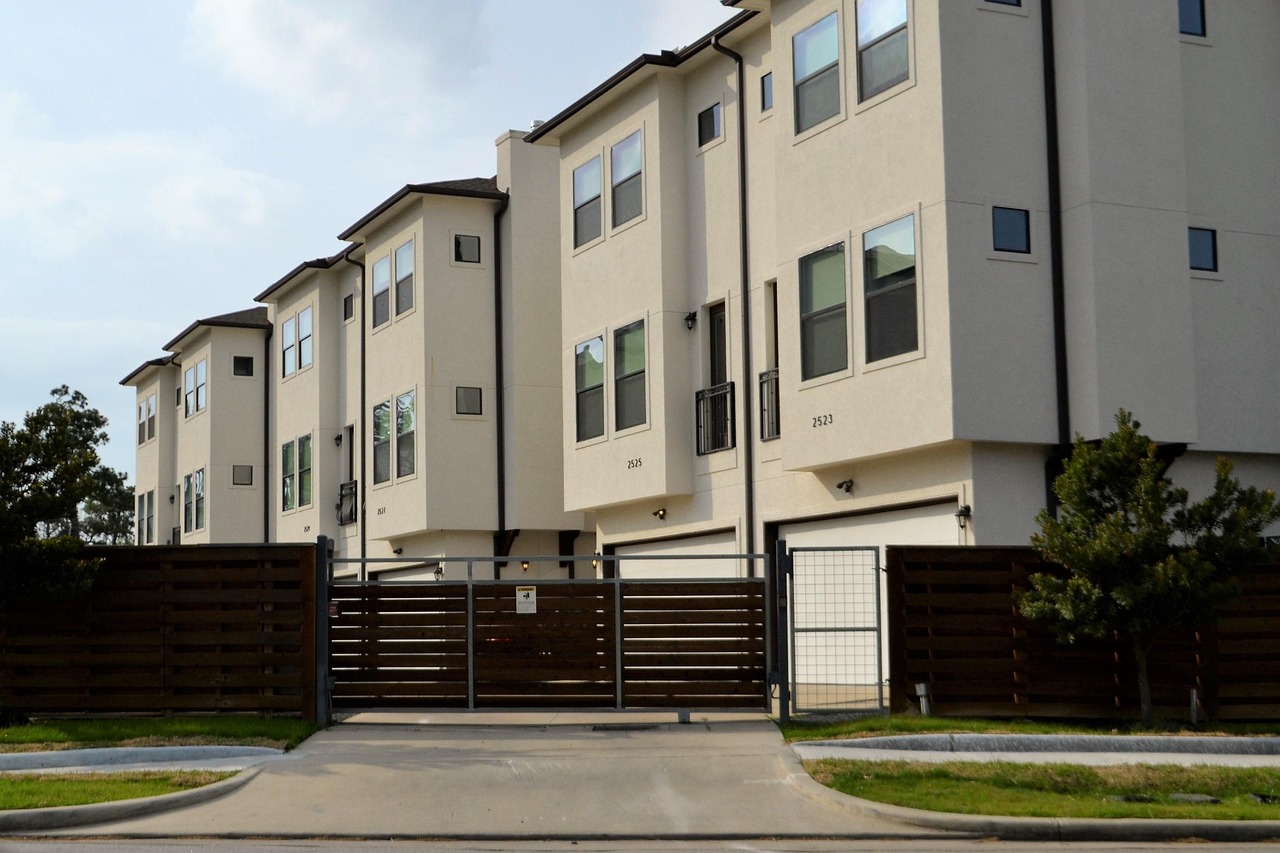 Duplex Plans Gain Serious Momentum (image credits: pixabay)