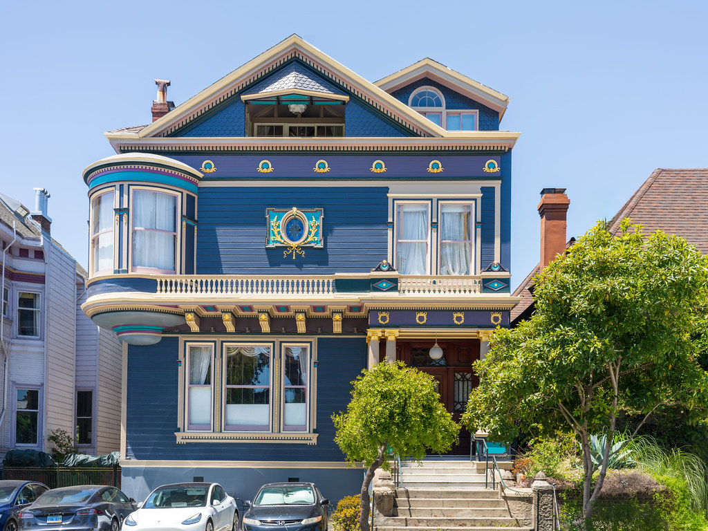 Colors That Boost Home Value (image credits: flickr)